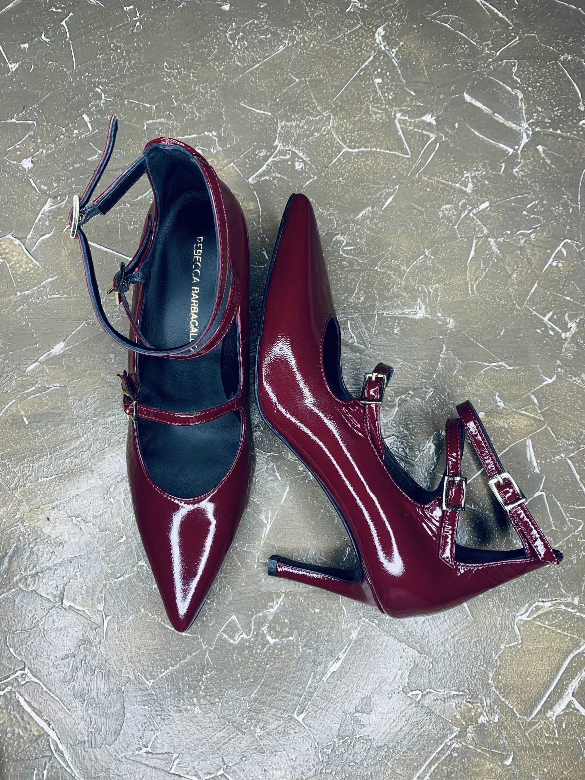 Décolleté bordeaux con cinturini - Cristina