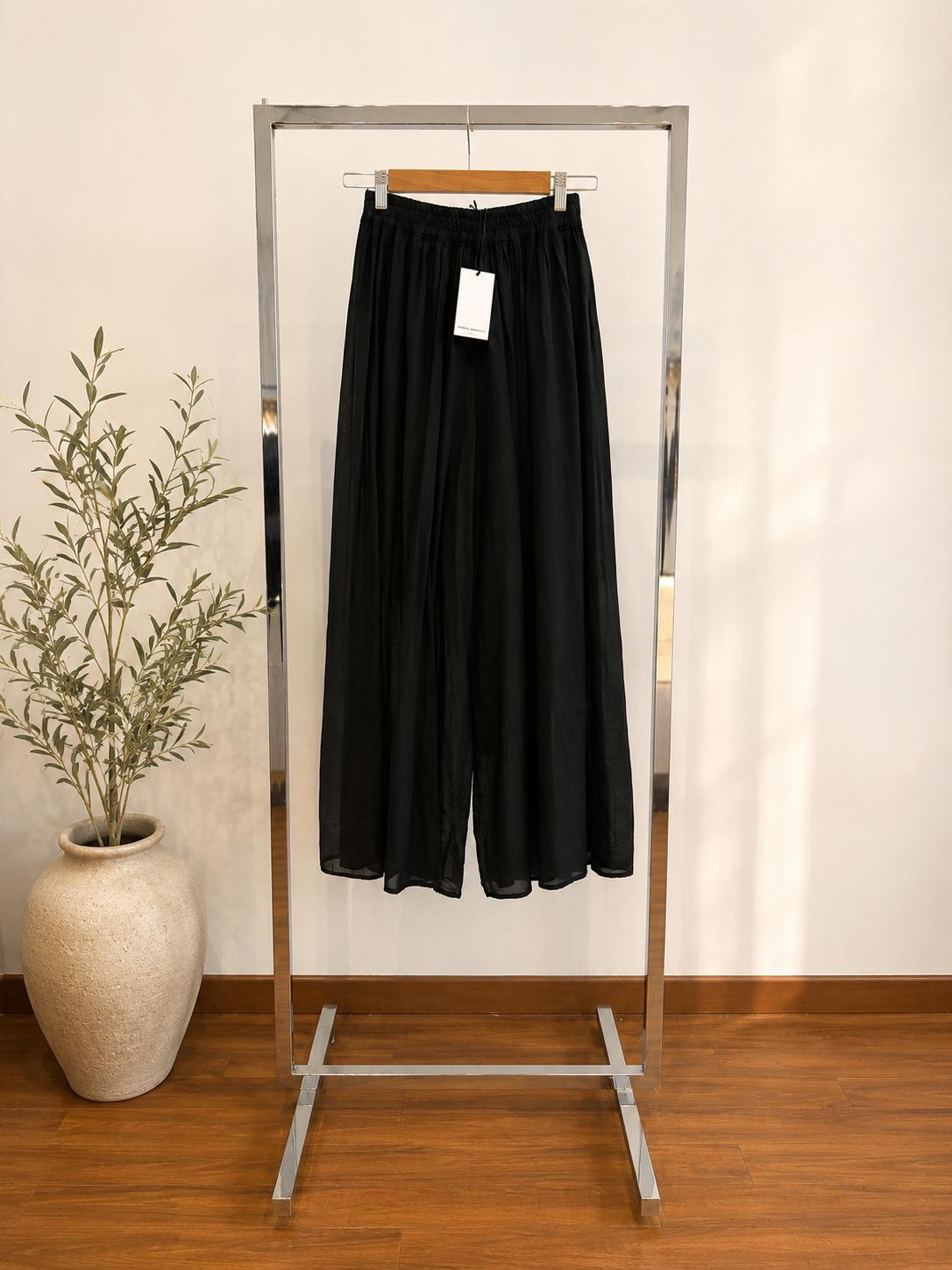 pantaloni neri di cotone